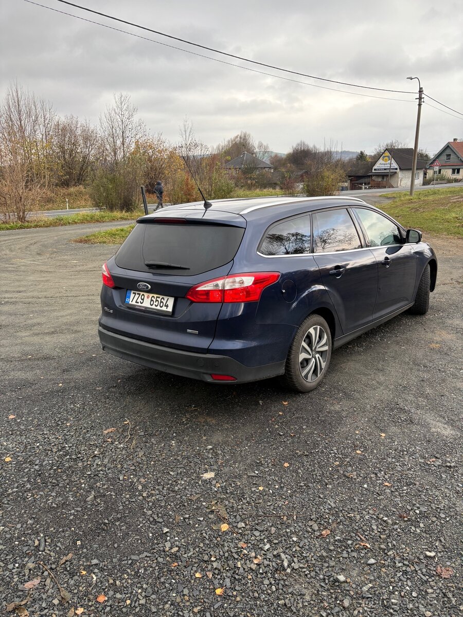 Ford Focus mk3 1.0 - 4