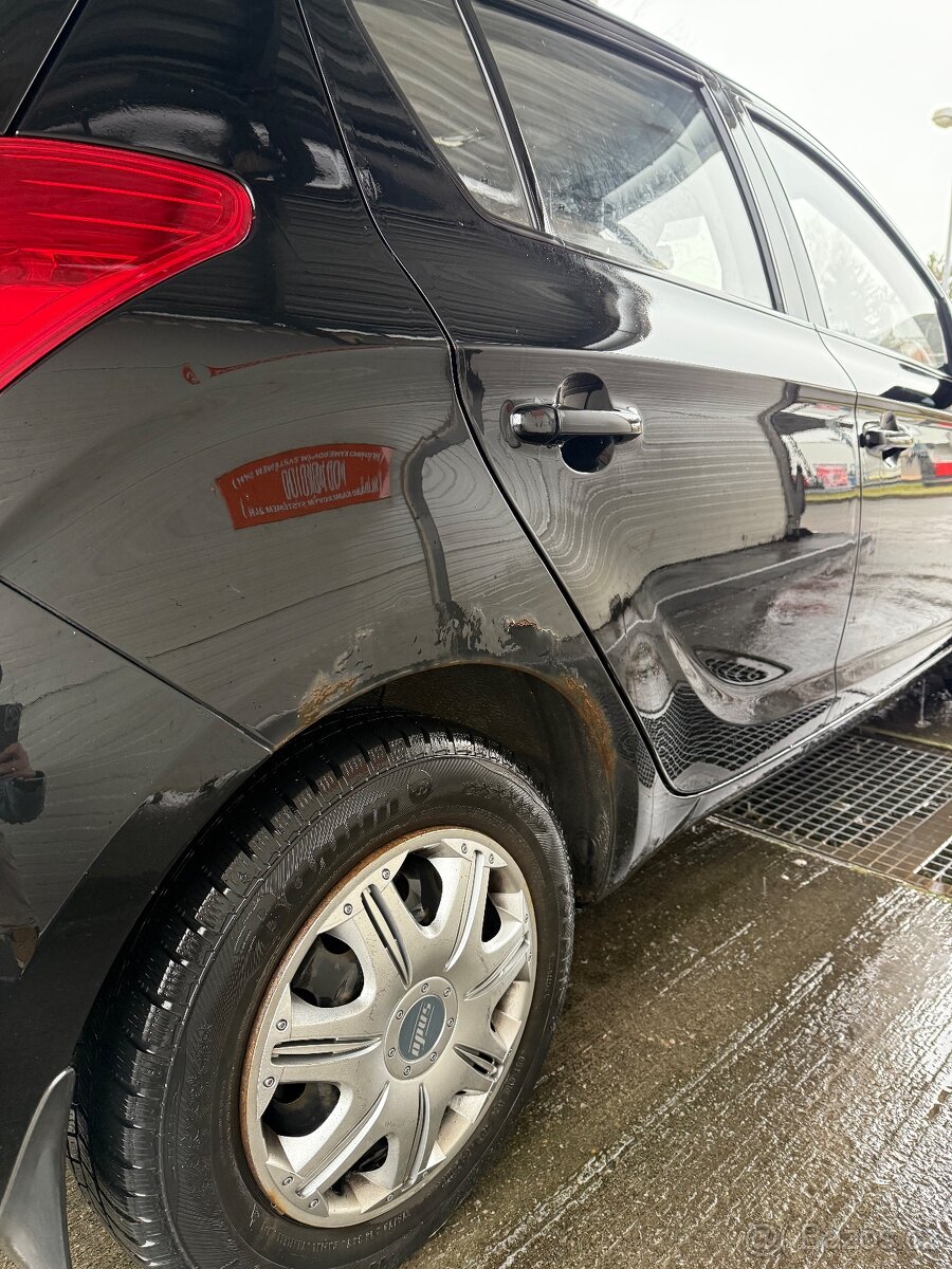 Hyundai i 20 1.2 57kw r.v.2012 - 4