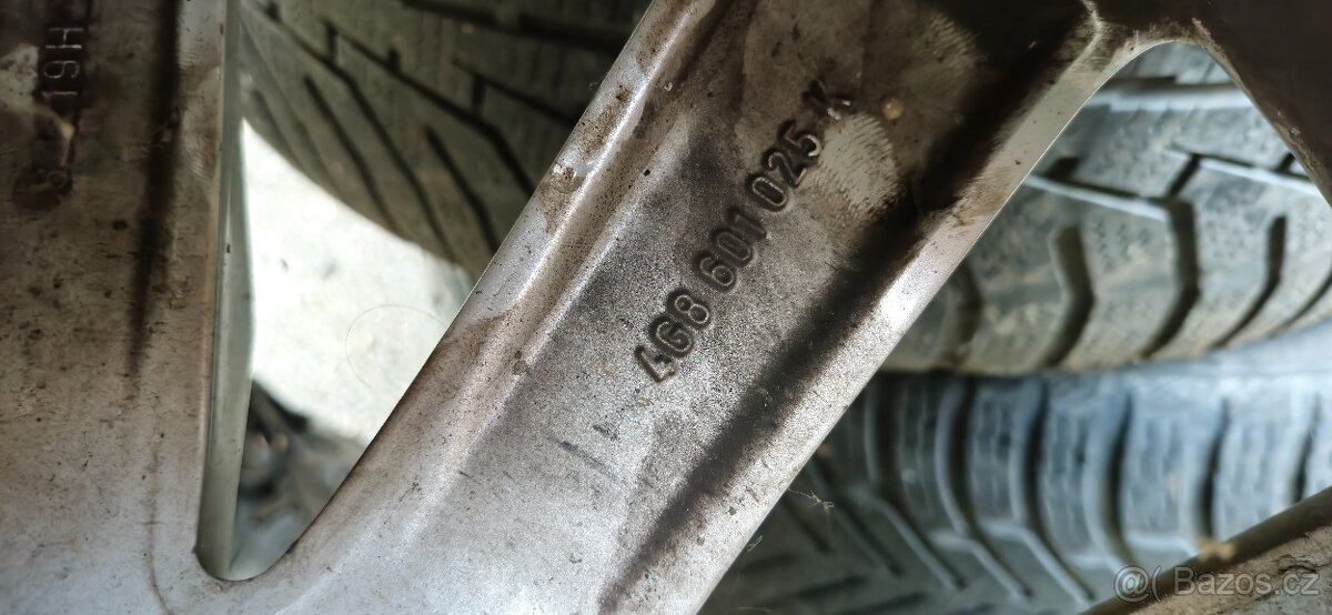 Alu kolo elektron audi A7 4G8601025K - 4