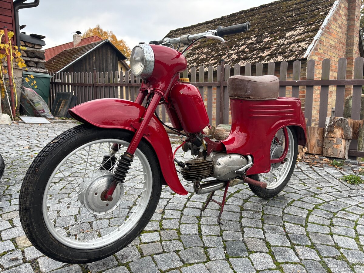 Jawa pionýr 555 bez TP - 4