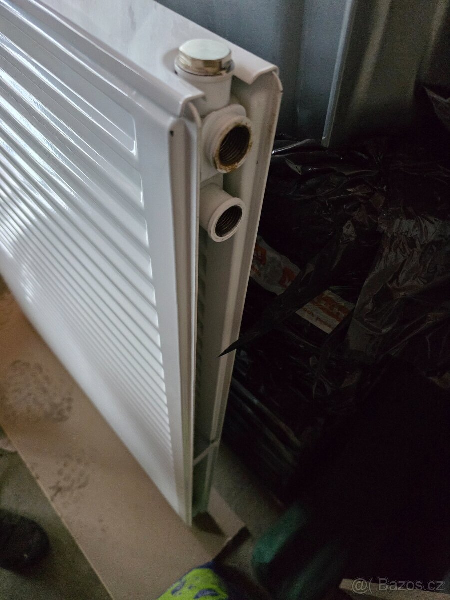 Radiátor 110x90 - 4