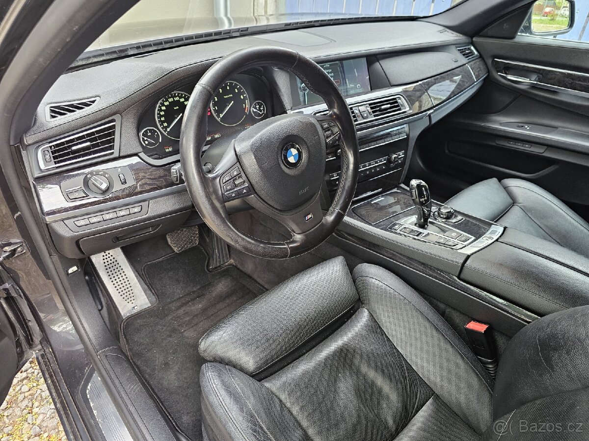 BMW 750i Xdrive M-paket - 4