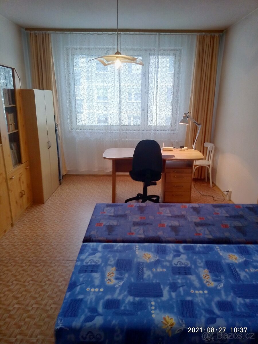 Pronajmu byt 1+1 na Starém náměstí v Sokolově - 4