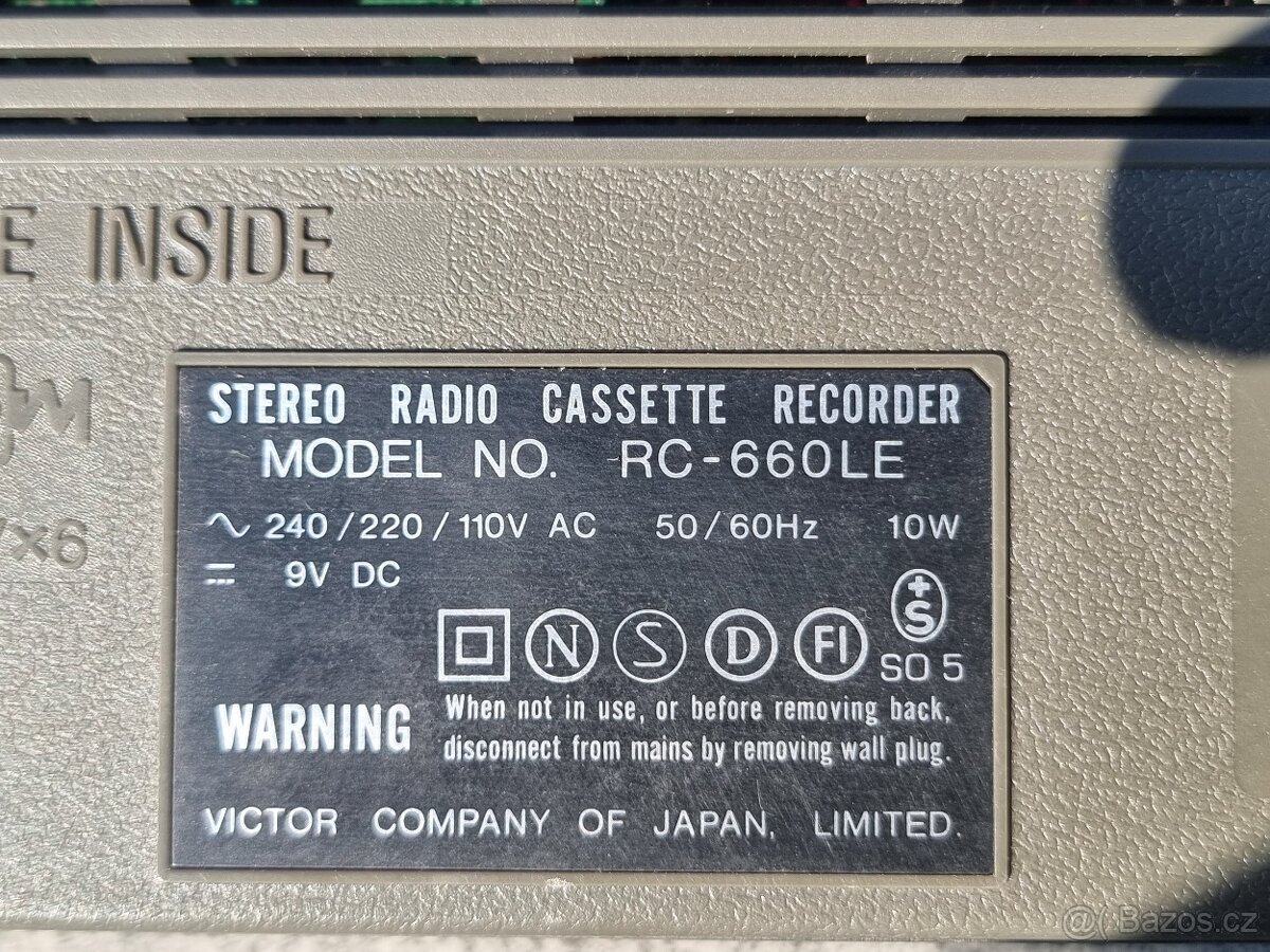 Prodám RETRO radiomagnetofon RC - JVC 660 LE viz foto. - 4