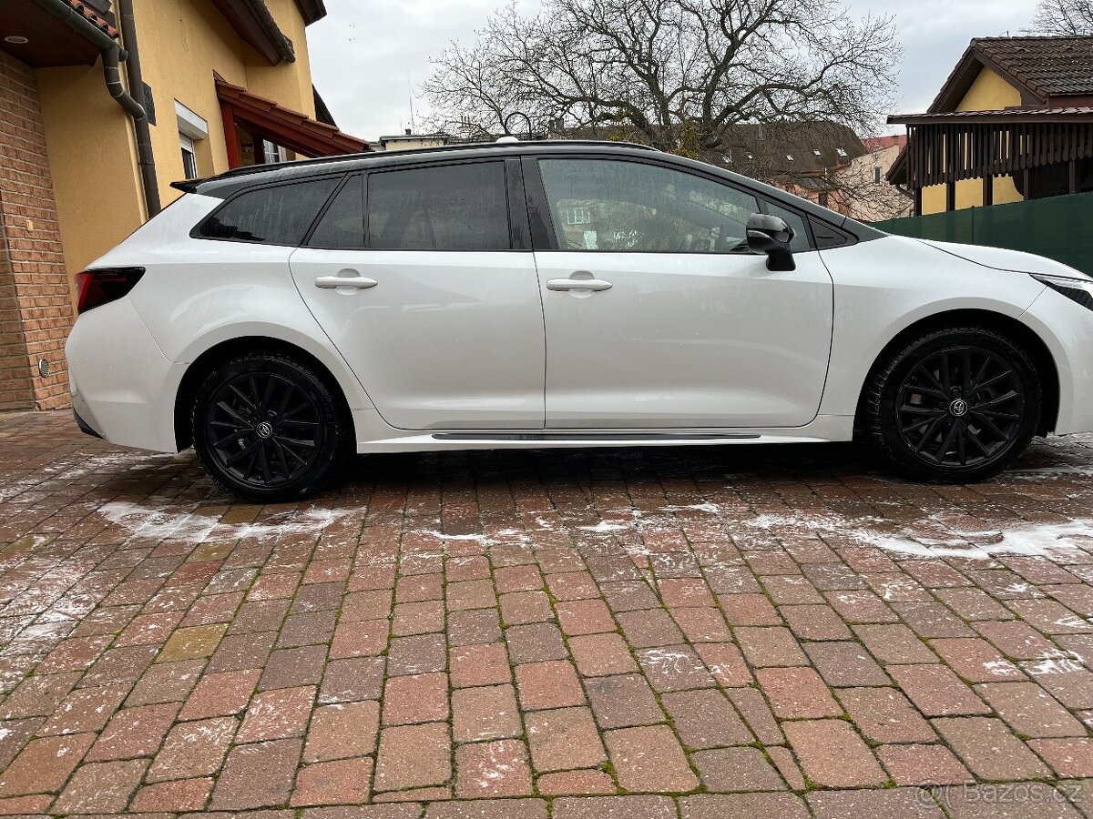 Toyota Corolla Hybrid 2.0 144KW TS GR SPORT - 4