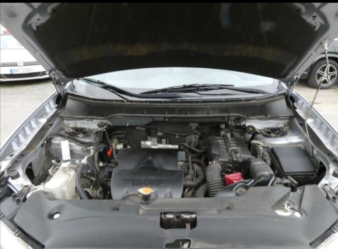 ASX 1.6 benzín 86kw 2012 - 4