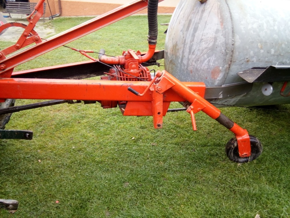 fekal za traktor 2m3 - 4