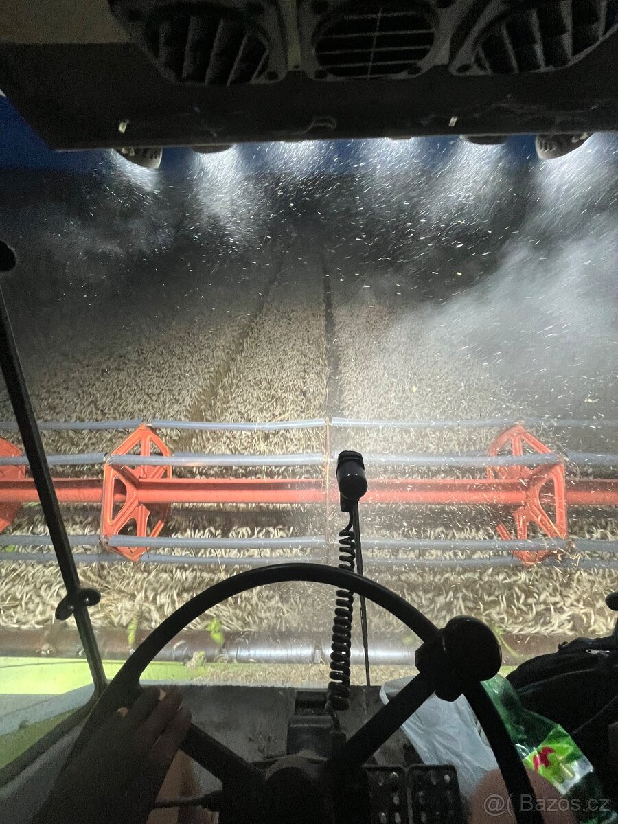 Claas Commandor 228CS 4x4 - 4