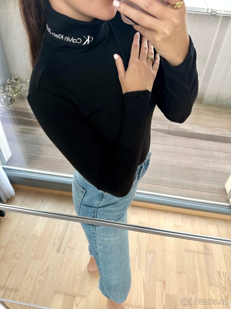 CALVIN KLEIN ČERNÉ BODY - 4