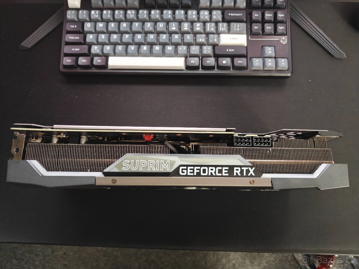 MSI GeForce RTX 3070 Suprim X - 4