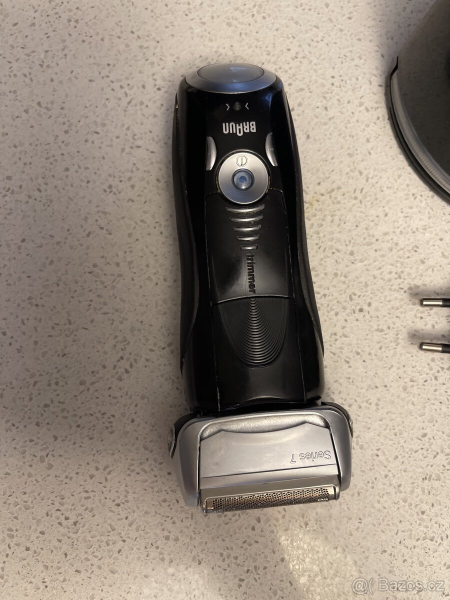 holicí strojek Braun - 4