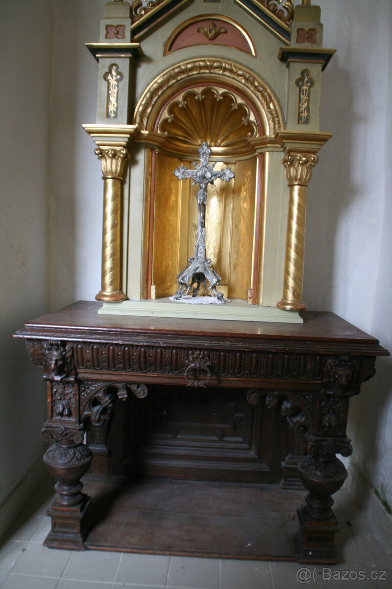 OLTÁŘ DO KAPLE - 4