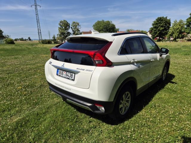 Prodám Mitsubishi Eclipse Cross 1.5 T 120kW - KOUPENO V ČR - 4