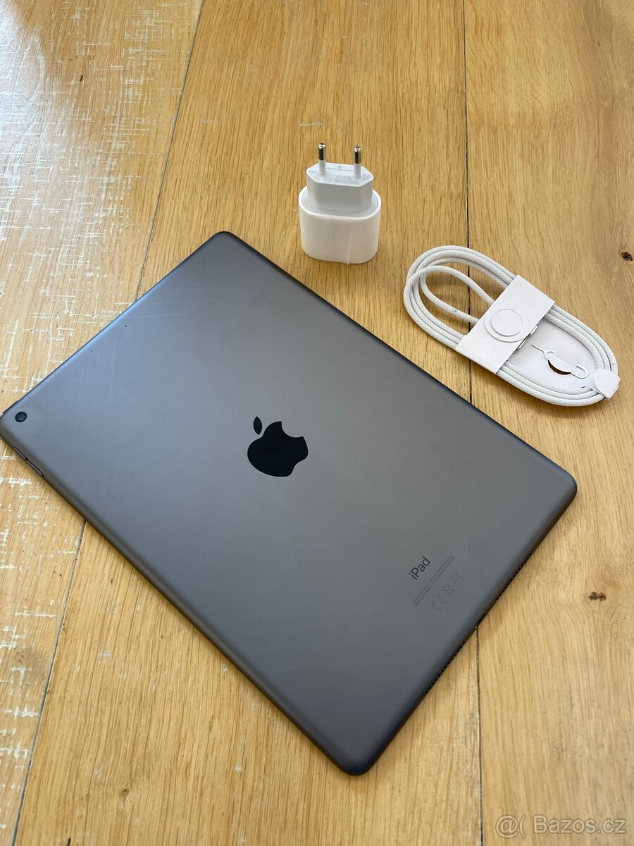 Apple iPad 8 Generace 128GB SpaceGray - TOP STAV- - 4