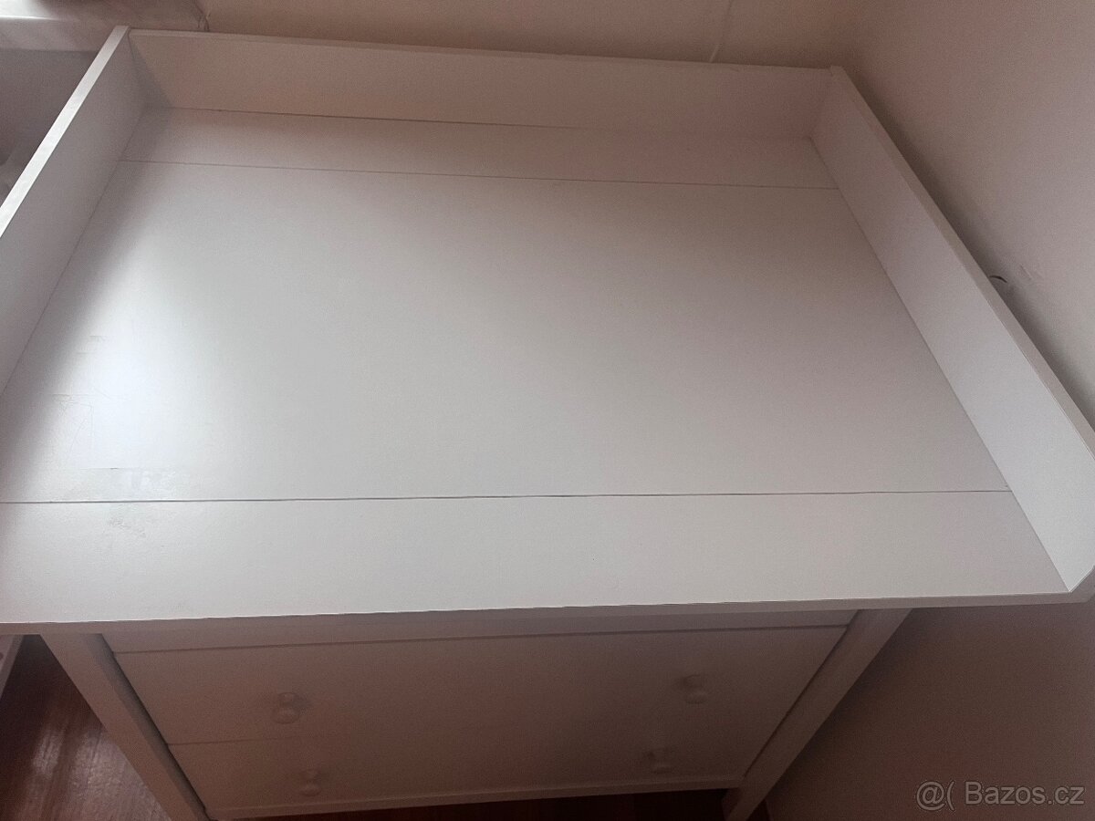 Přebalovací pult - 4