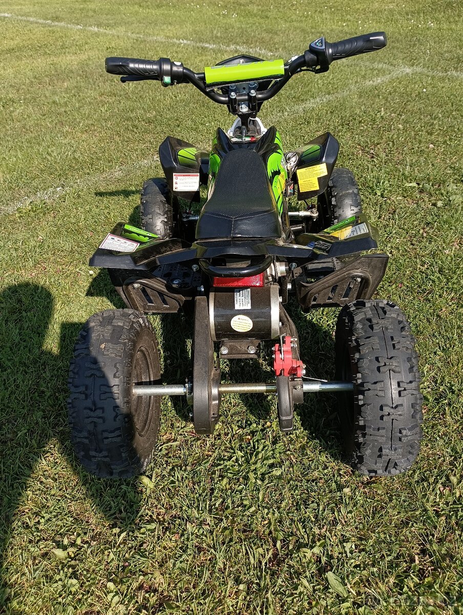 Dětská elektrická čtyřkolka