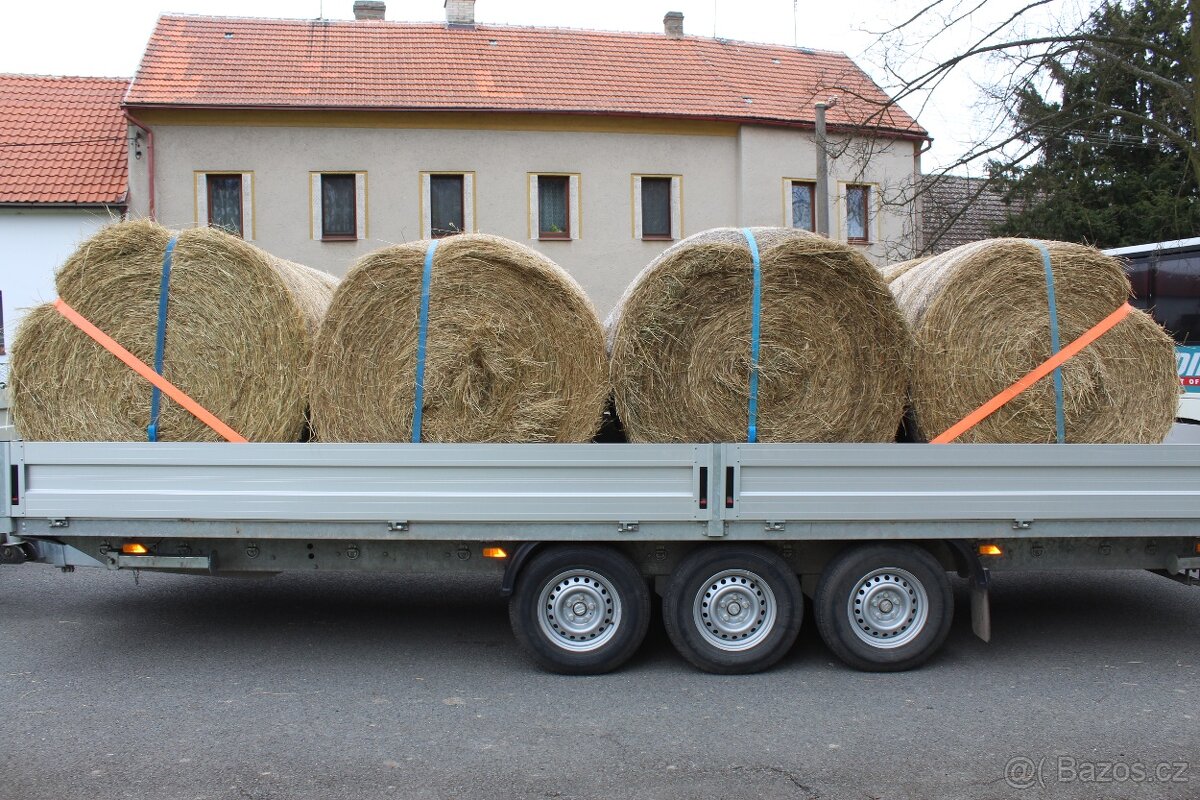 Doprava balíků slámy a sena - Beroun - 4