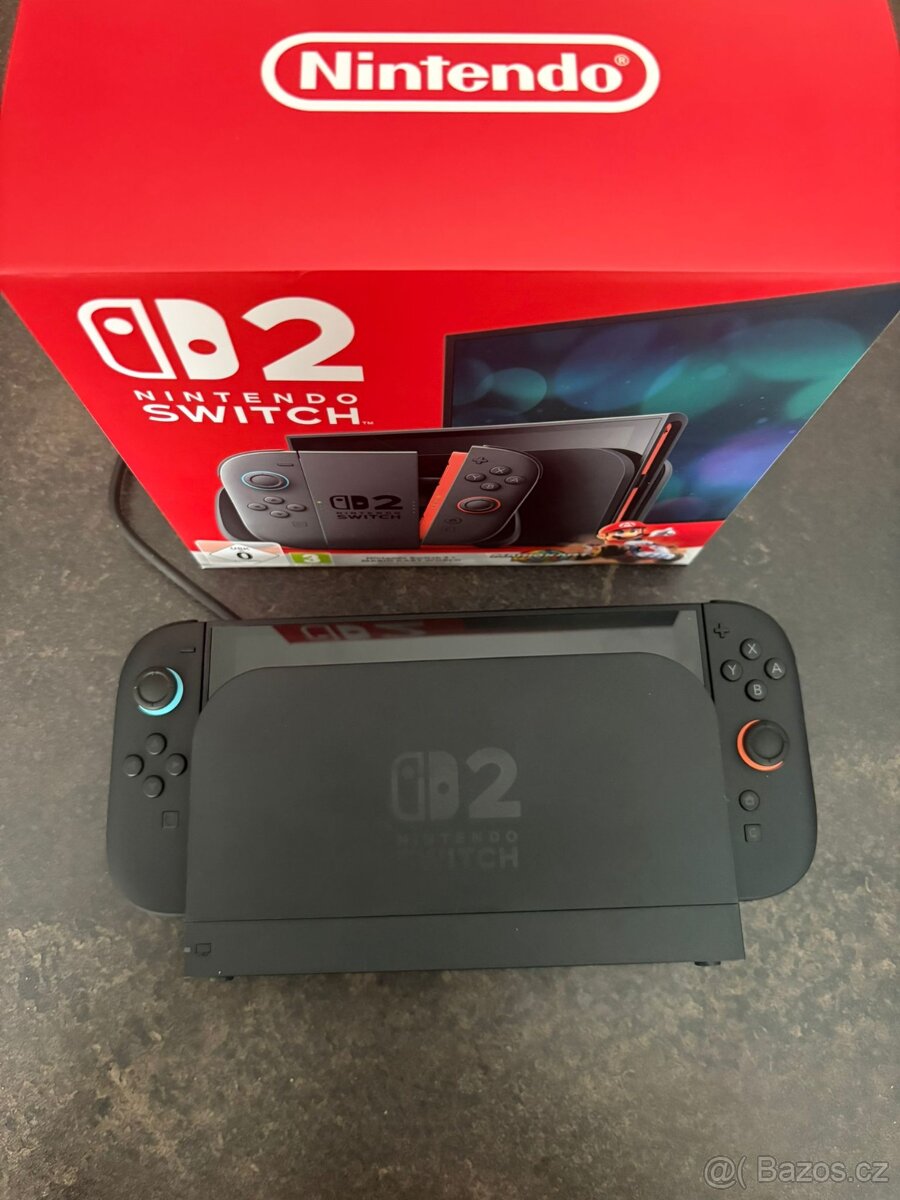 Nintendo Switch 2 + 4 hry , obal - 4