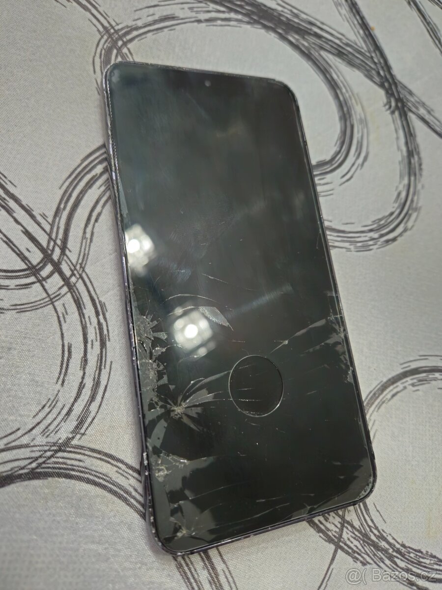 Samsung Galaxy S23 (popraskané sklo) - 4