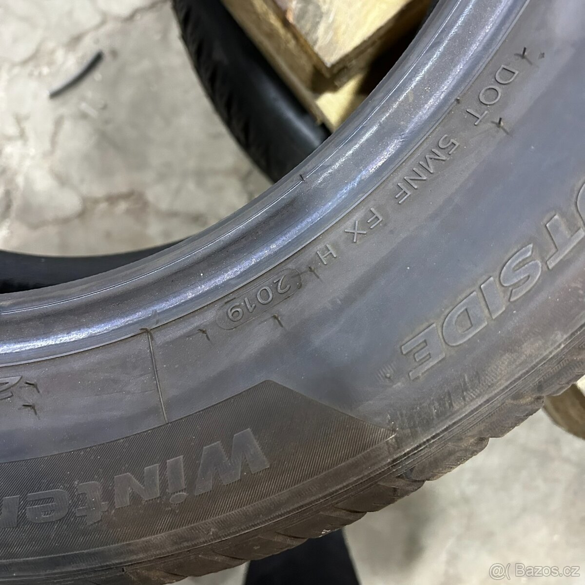 Zimní pneu 225/60 R18 104V Hankook 6,5mm - 4