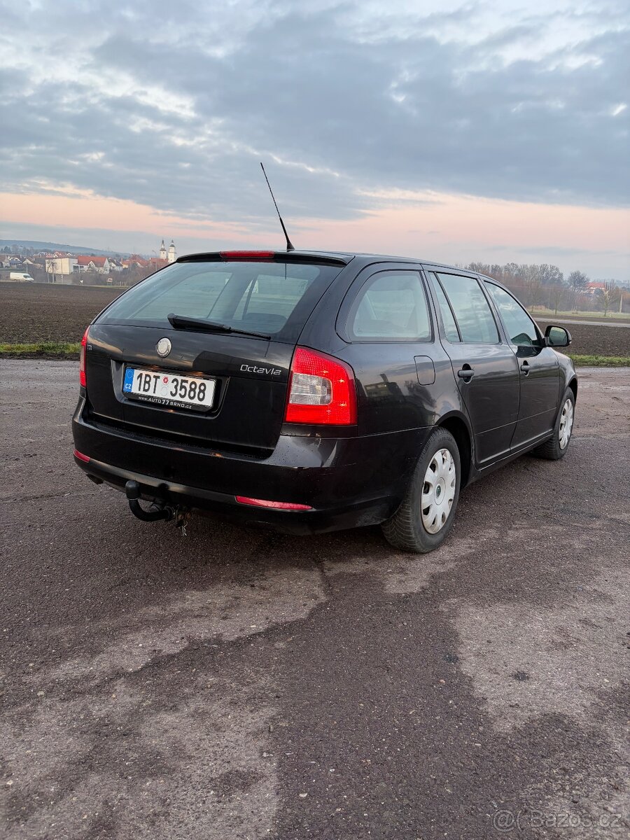Škoda Octavia 2 facelift 1.6tdi 77kw - 4