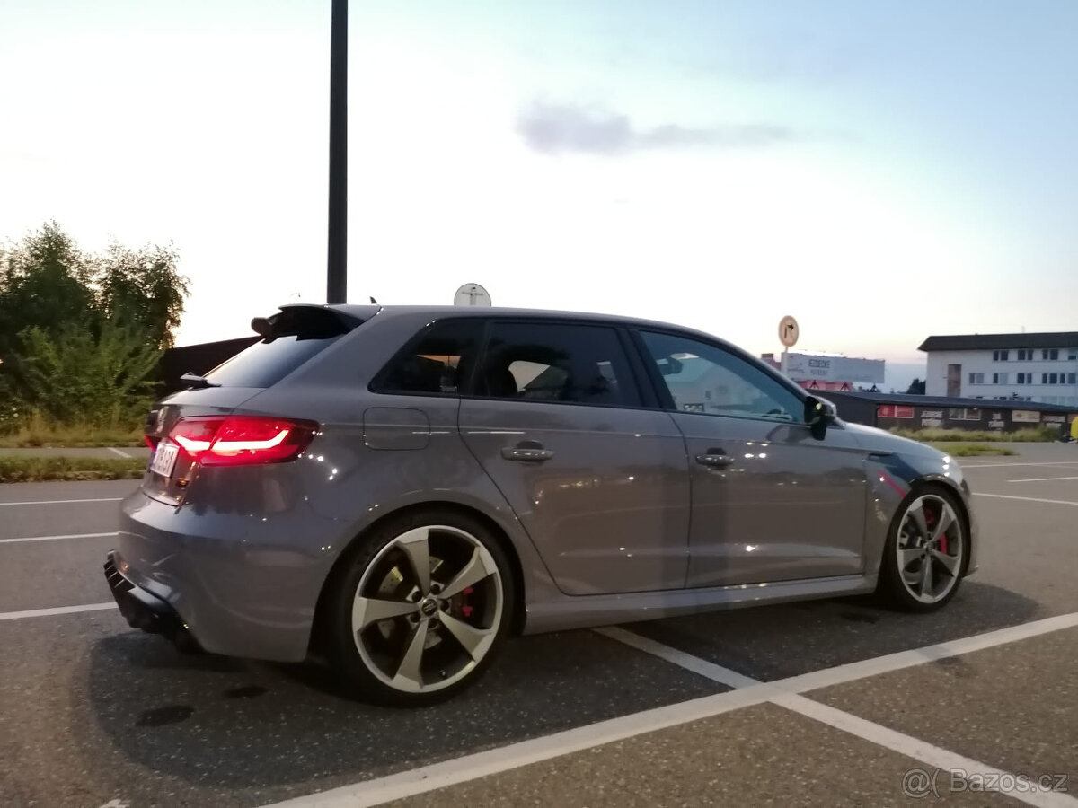 Audi RS3 8V 2.5 TFSI - APR - nardo gray - 475 HP - 4