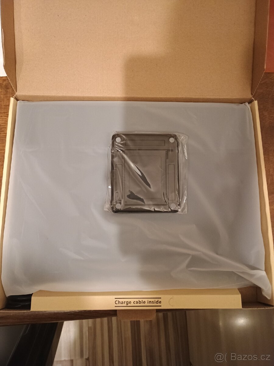 Pouzdro z klávesnicí pro iPad - 4