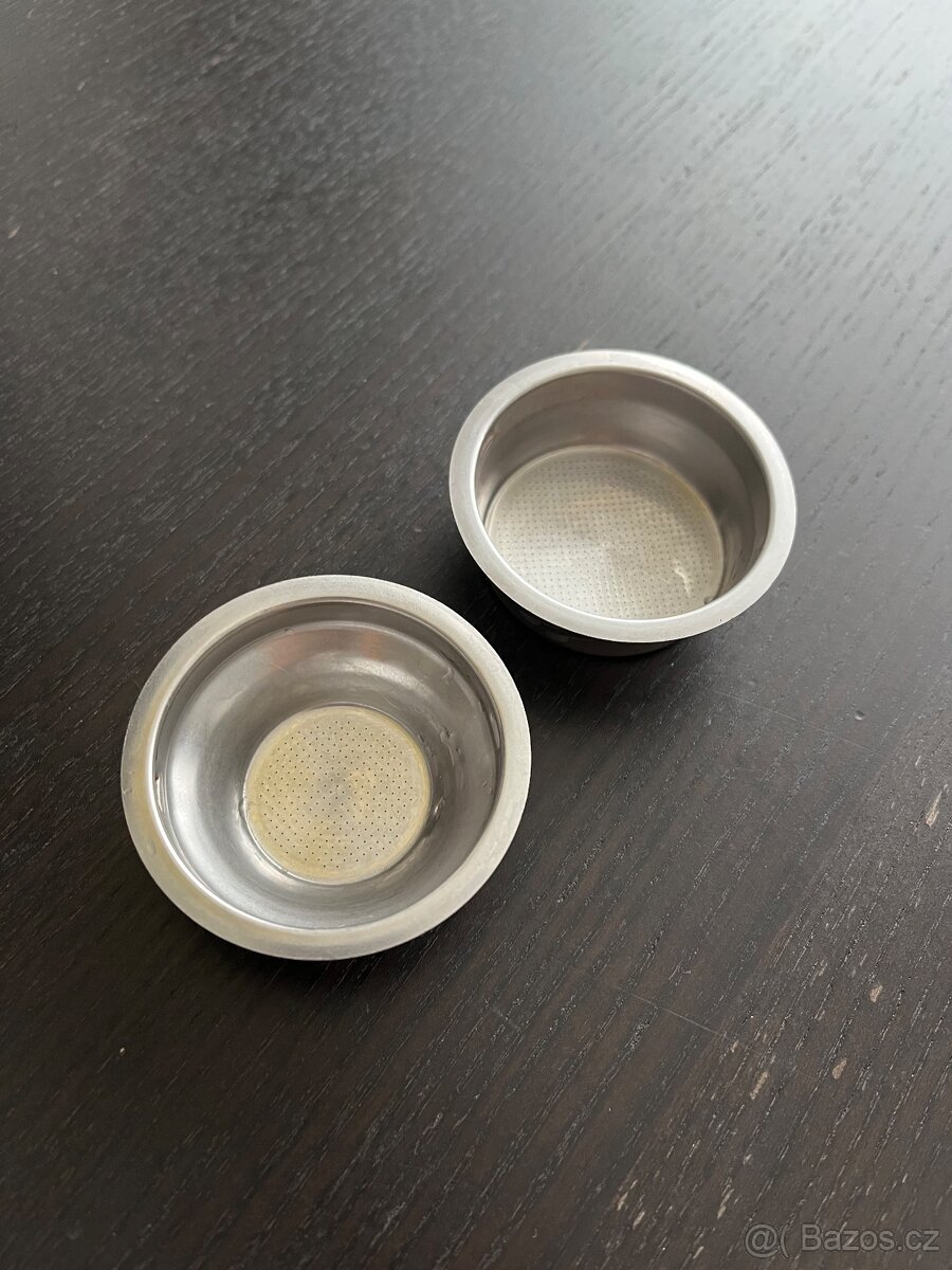 De'Longhi Stilosa pákový kávovar - 4