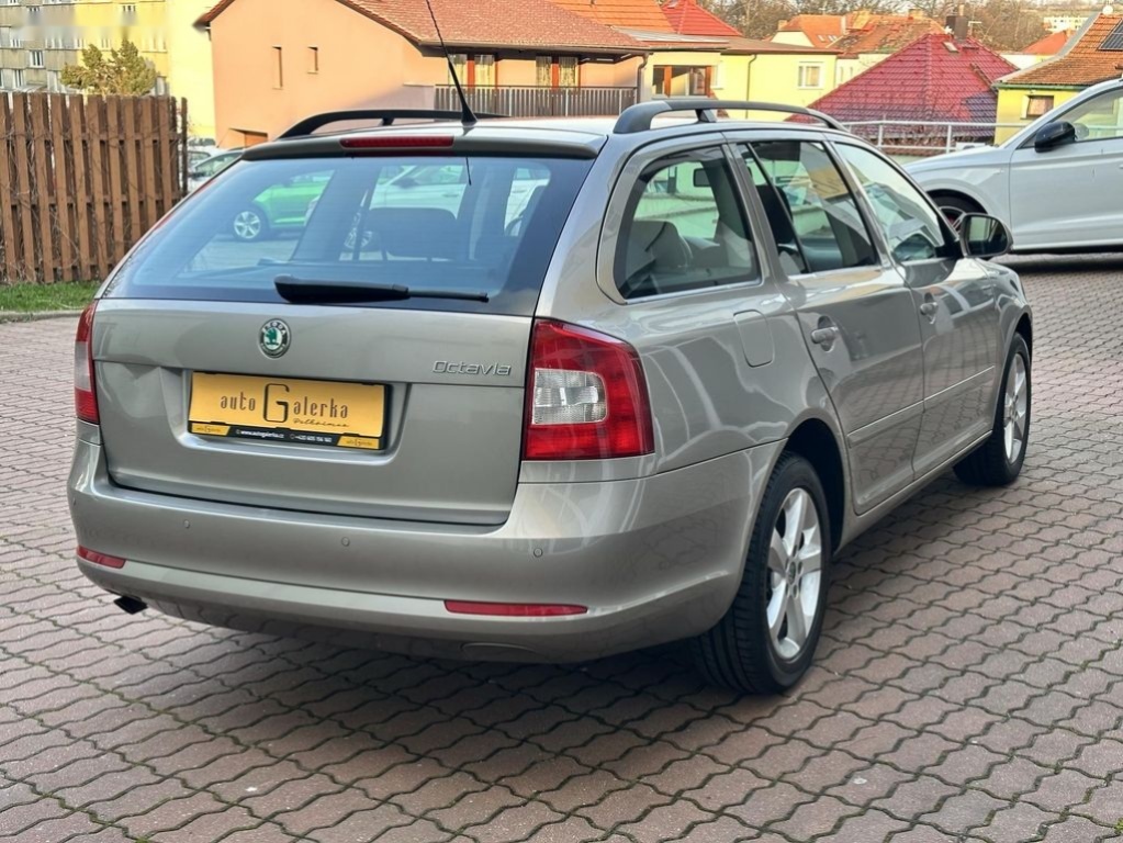 Škoda Octavia,Combi 1.2TSI - 4