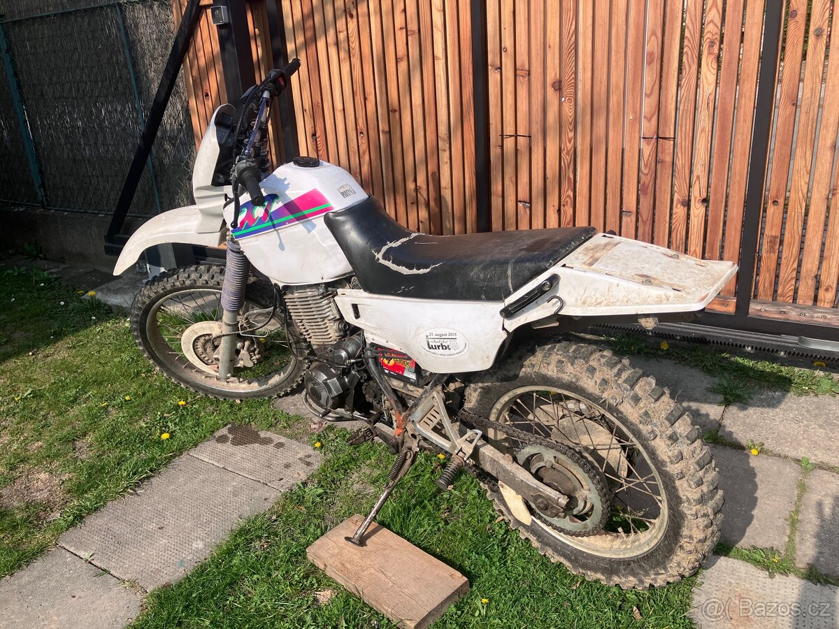 Yamaha XT600 e - 4