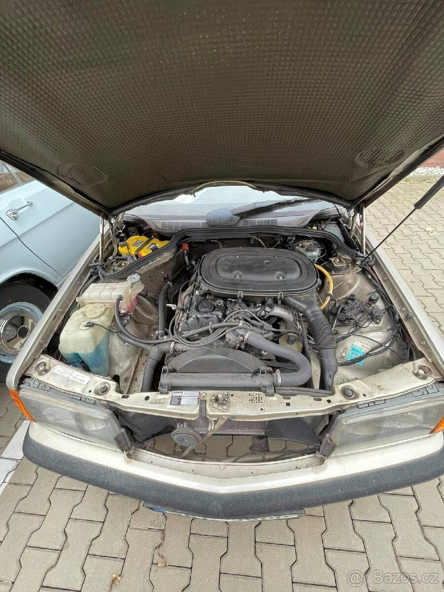 Mercedes Benz 190E 1.8 - 4
