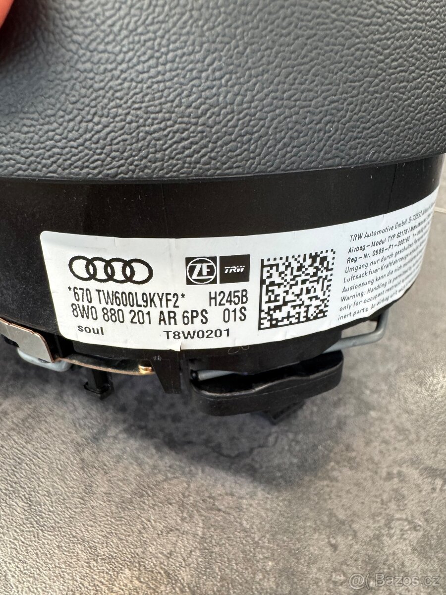 Volant Audi zkosený, A4, A5, včetně airbagu, perfektní stav - 4