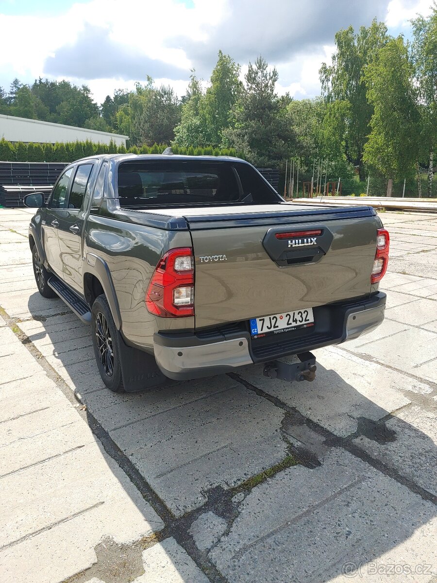 Toyota Hilux, 2.8, INVINCIBLE SPORT, DPH