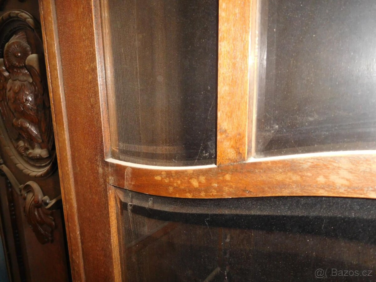 Starožitný nábytek - 4