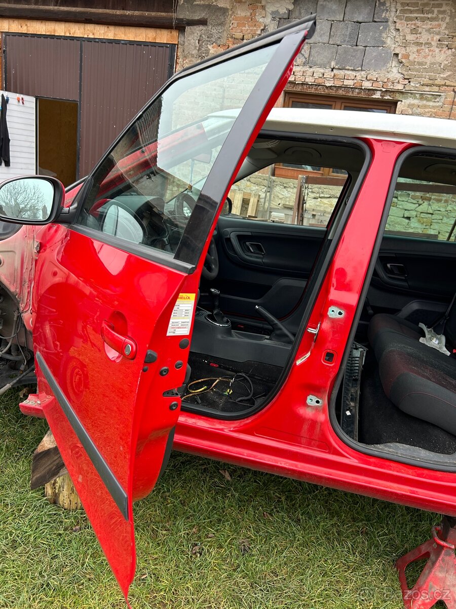 Levé přední dveře Škoda Fabia 2 - 4