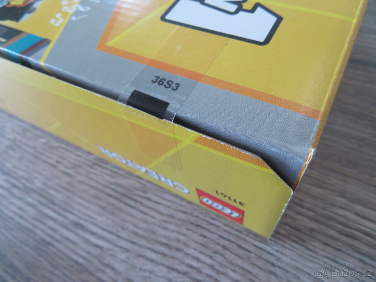 LEGO Creator 3-in-1 31141 Main Street - 4