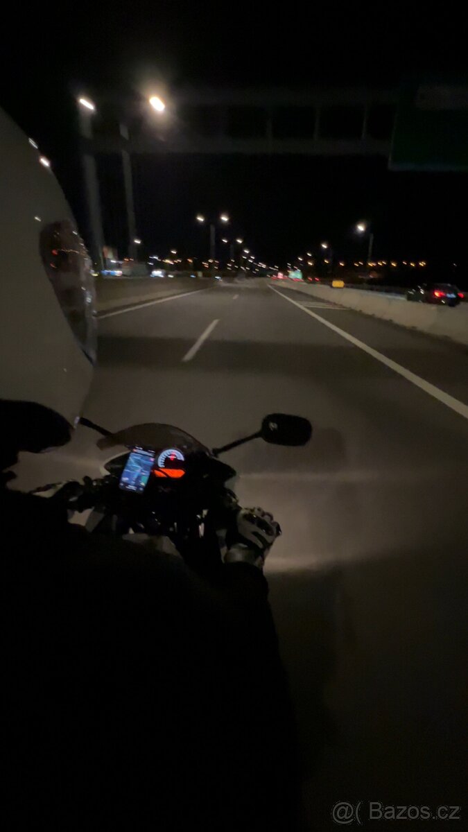 Honda cbr 125 2018 TOP STAV - 4