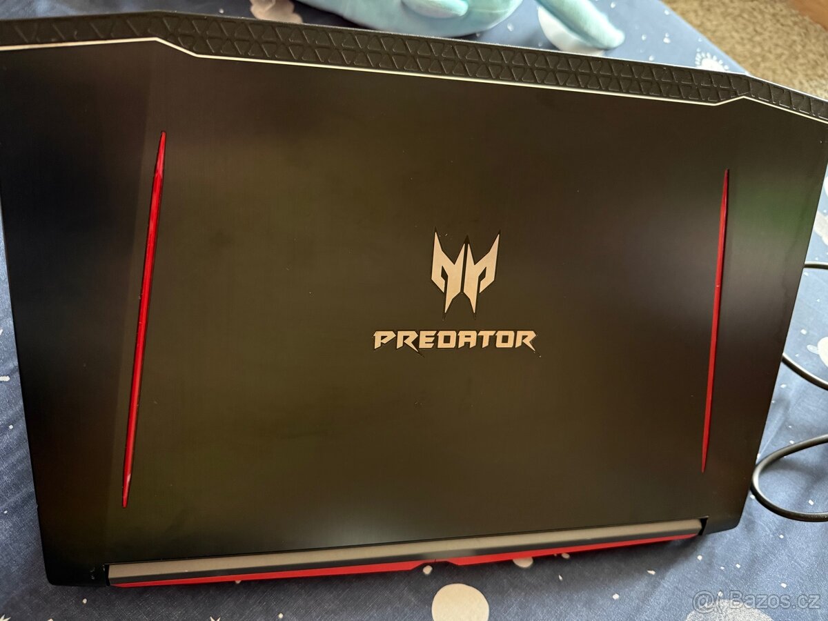 Prodám Acer helios 300 - 4