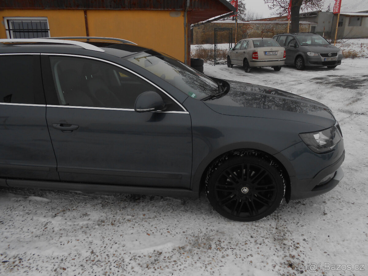 Škoda Superb 2.0 TDi 4x4 125Kw Scout - 4