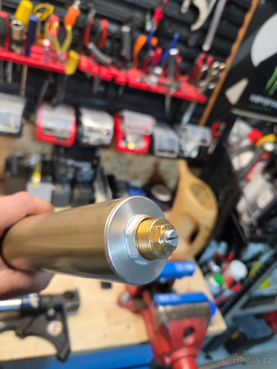 Yamaha R6 vidlice - 4