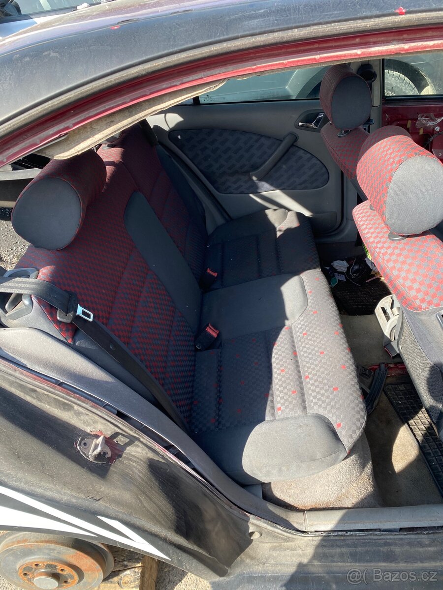 Octavia 1 1.9tdi díly - 4