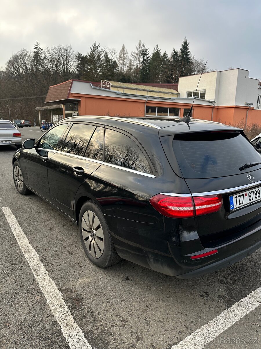 Mercedes E W213 - 4