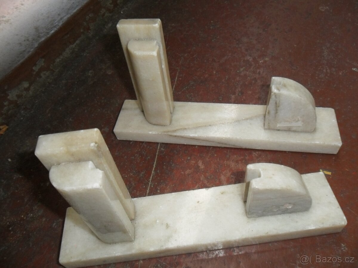 různé - závaží, zvonečky, hodinky, foto stojánky... - 4