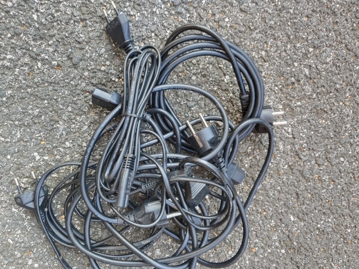 Propojovací kabely - 4