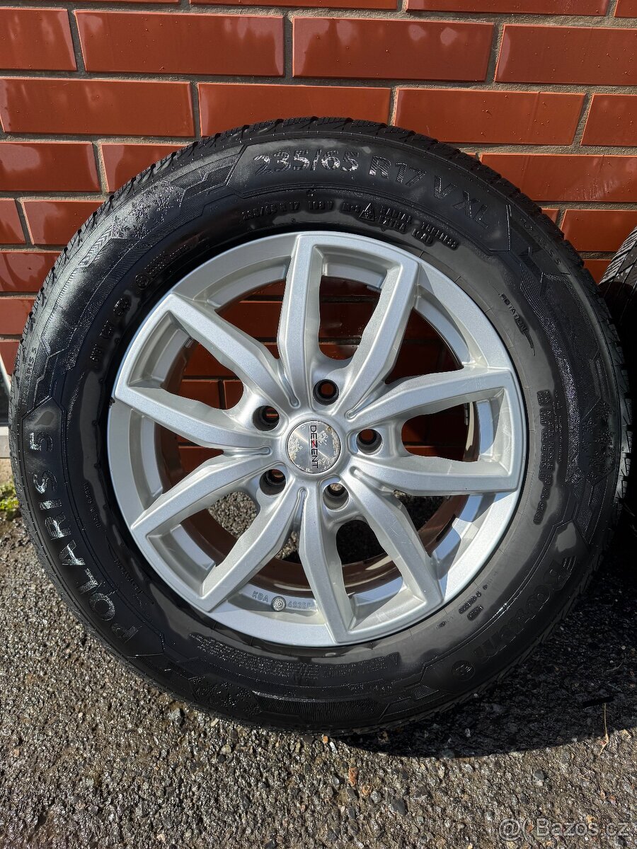 Komplety kol R17 Jeep