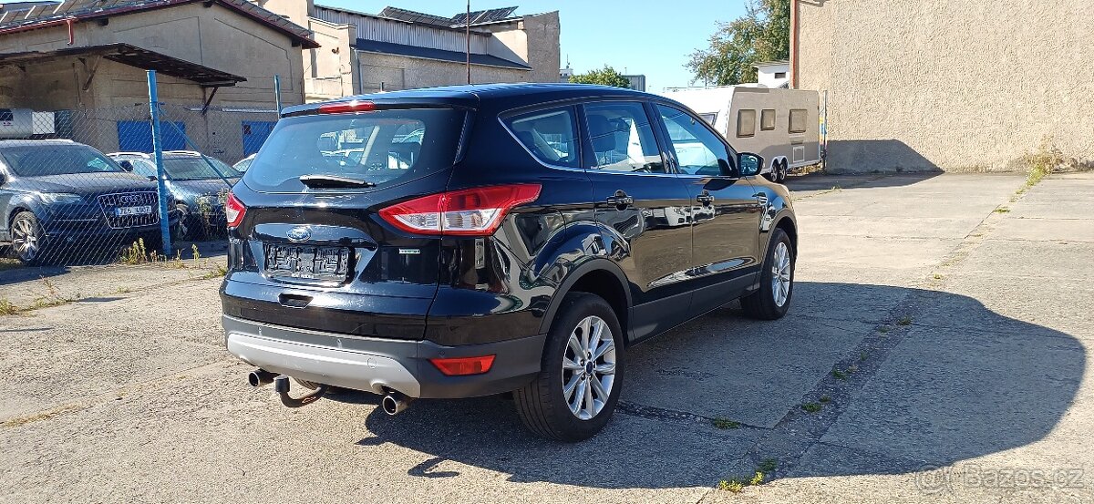Ford KUGA 1,5 i 110kw velmi pěkná - 4