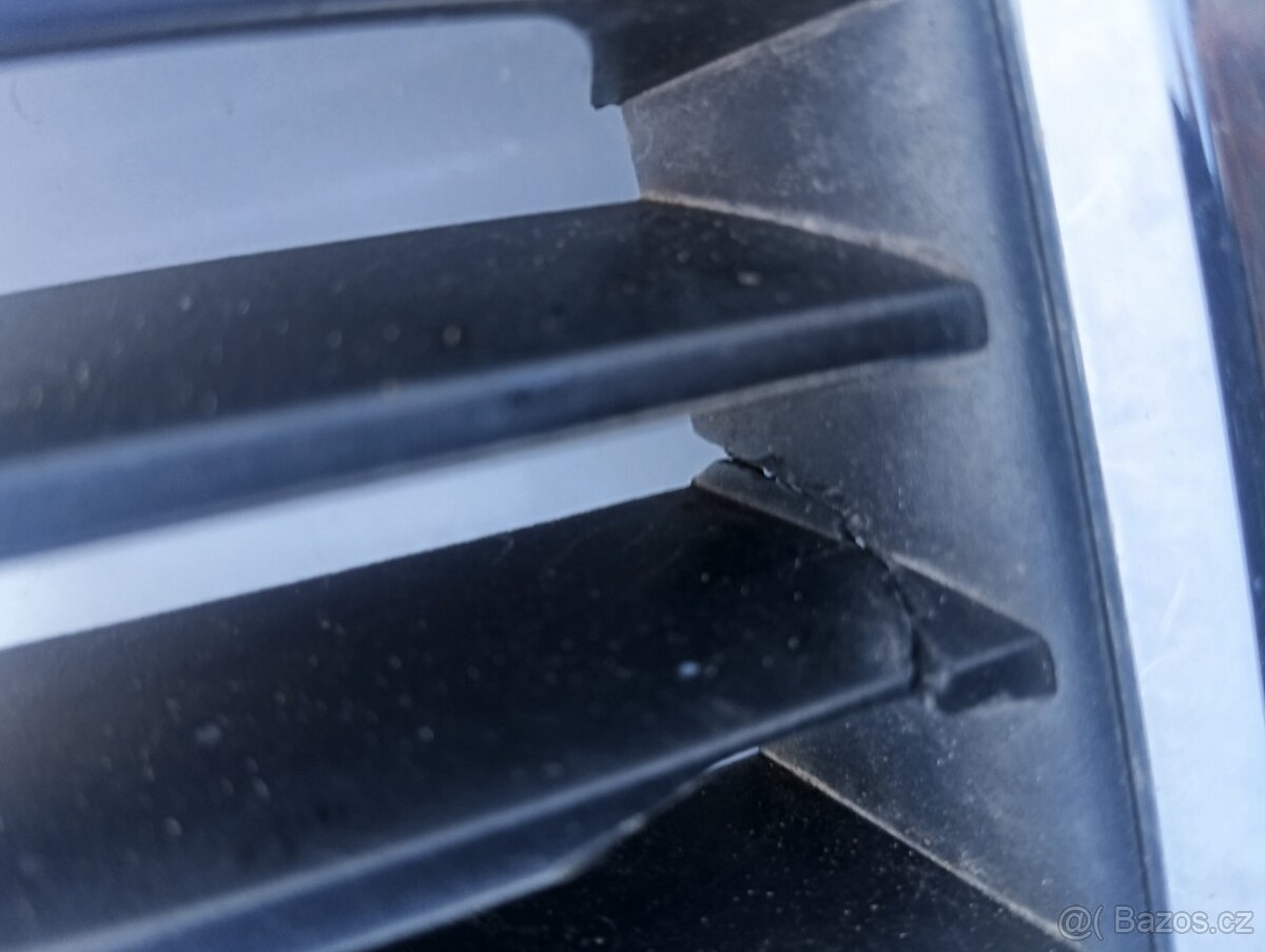 Prodám přední masku Octavia 1 - 4