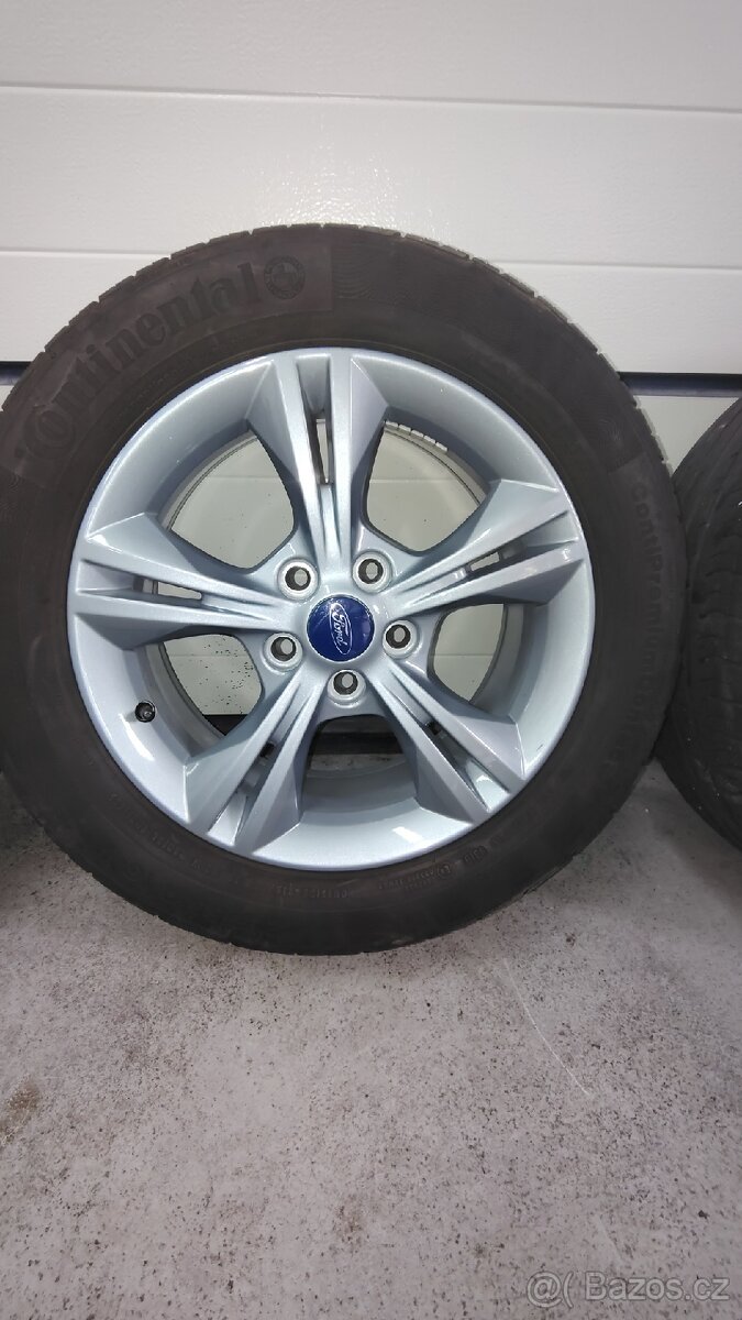 Originální ALU disky Ford s letními pneu - 4
