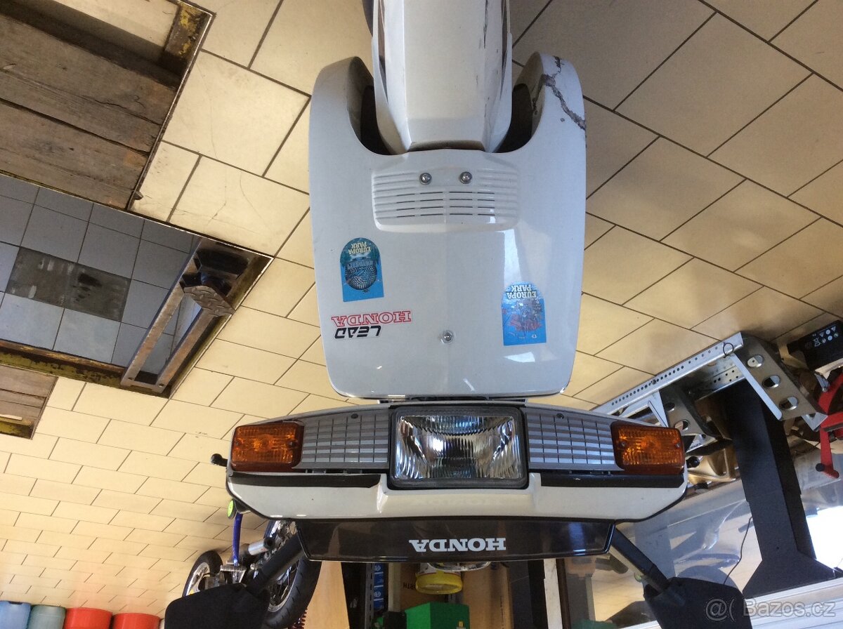 Honda Lead NH 50 - 4