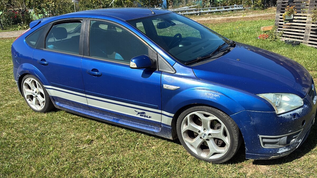 Focus st 225 - 4